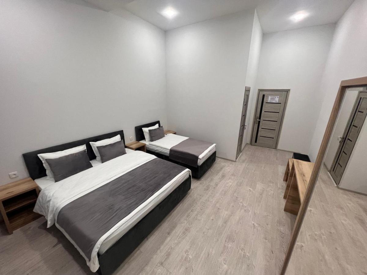 Rever Hotel Tasjkent Eksteriør bilde
