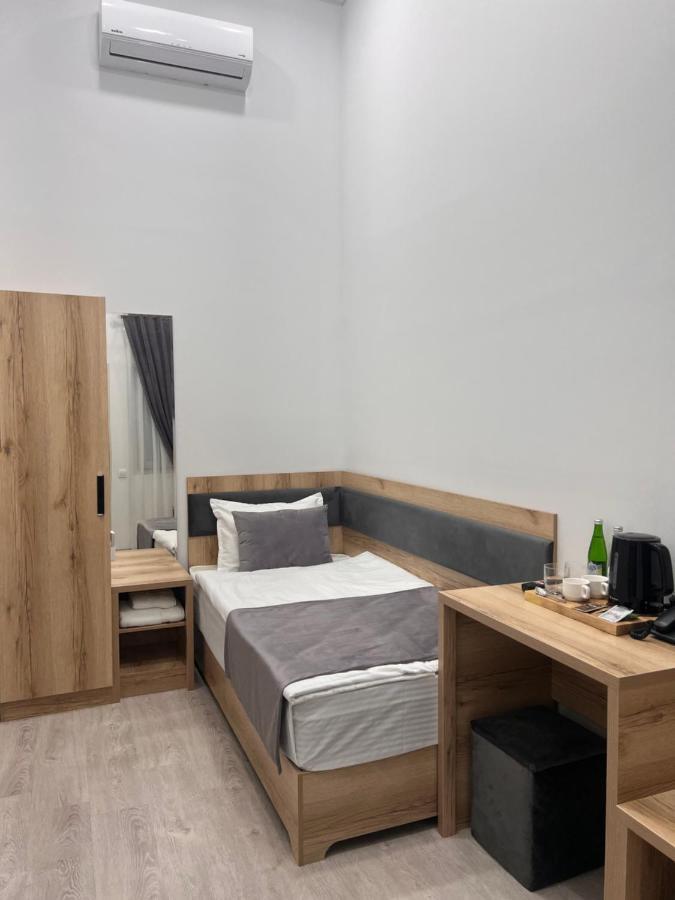 Rever Hotel Tasjkent Eksteriør bilde